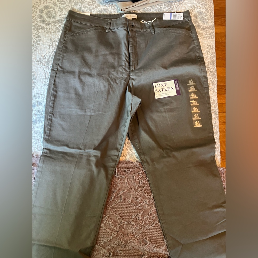 Gloria Vanderbilt Khaki Straight Leg Toasted Brown Size 18